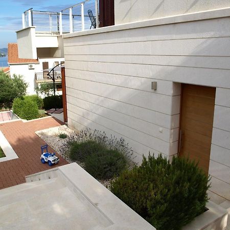 Apartment Marija Trogir Bagian luar foto